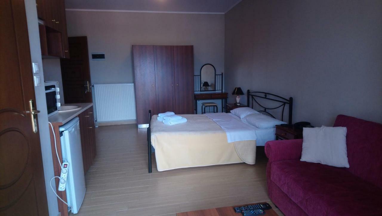 Alpina Suites Kastoria Exteriör bild