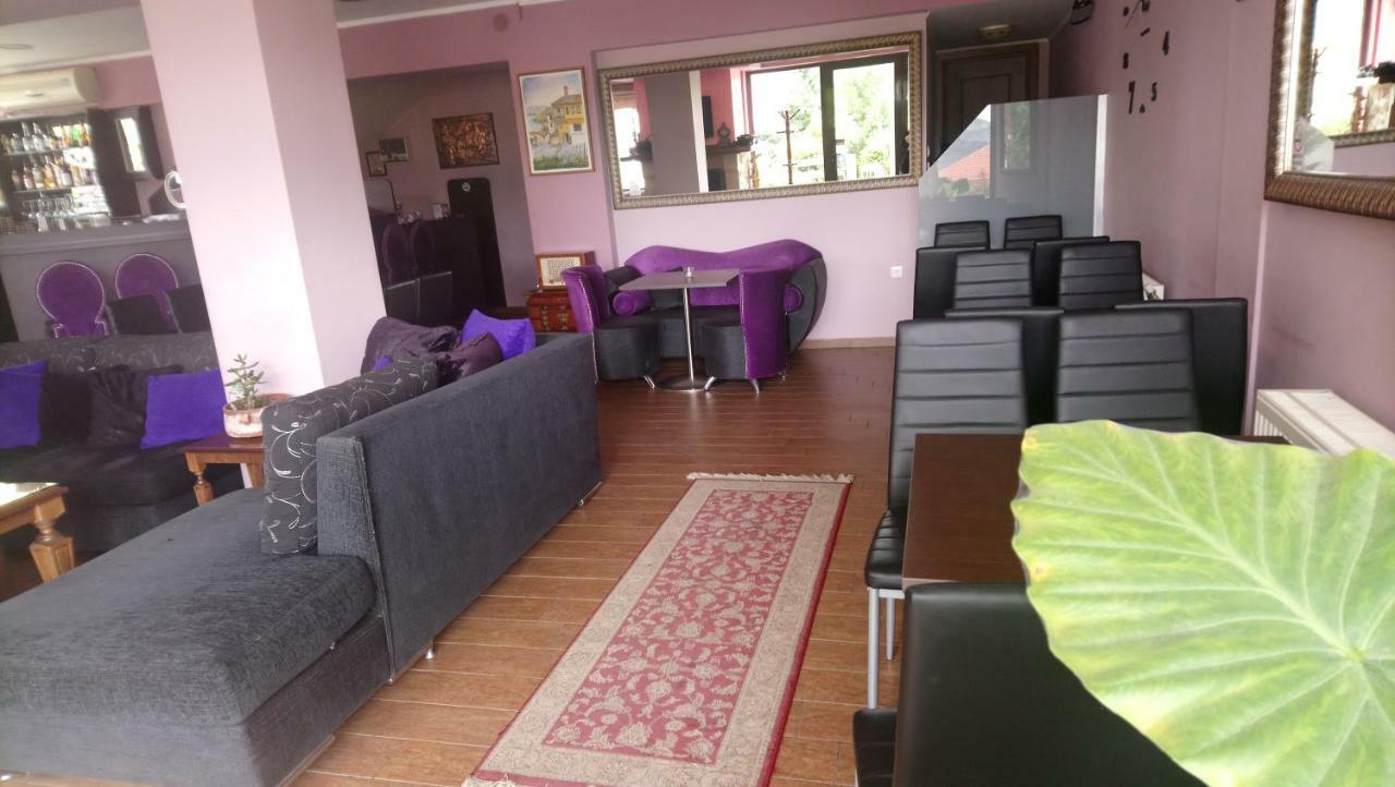 Alpina Suites Kastoria Exteriör bild